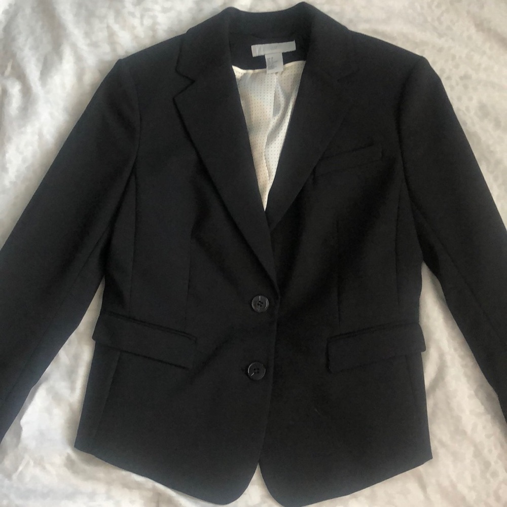 H&M Suit Set - Picture 2 of 7